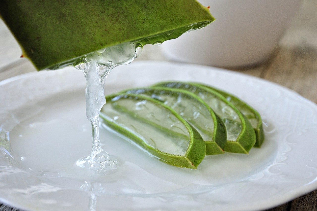 Top Benefits And Uses of Patanjali Aloe Vera Gel